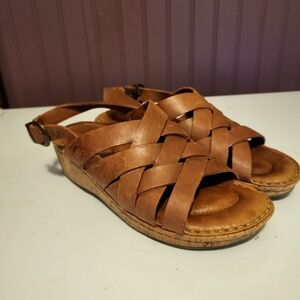 BORN Brown Leather Sandals 7